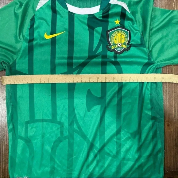 Beijing Guoan Football  Soccer Jersey - Picture 7 of 8
